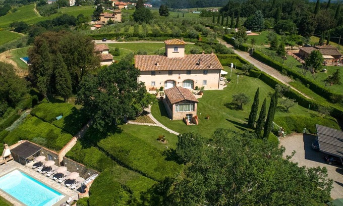 San Pietro in Bossolo Villa | Villa en Tavarnelle Val Di Pesa con 6 habitaciones, capacidad 12