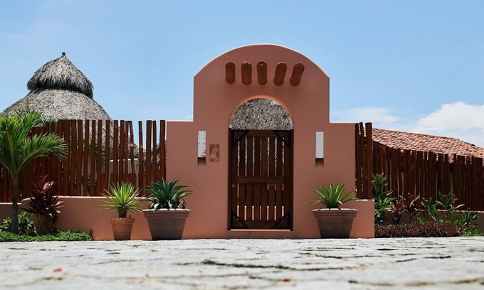 La Puntilla Casa | Villa de lujo en Real del Mar! Casa Libelula