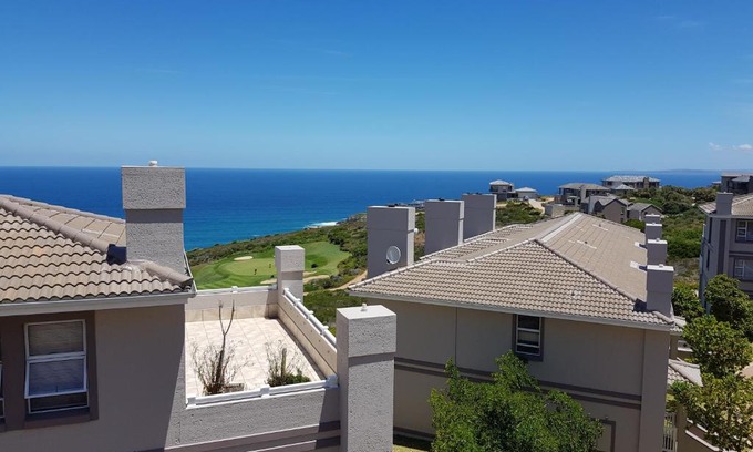 Pinnacle Point Apartamento | Luxury Villa in Pinnacle Point with Inverter