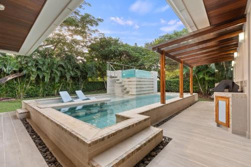 Playa Conchal Casa | Luxury Villa in Reserva Conchal Golf & Beach