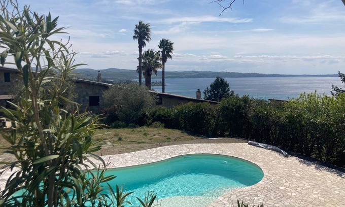 Lake Bracciano Villa | Alojamiento privado alquilado con fines turísticos - Villa de lujo con vistas al lago