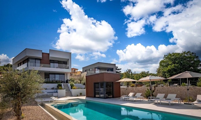 Vrbnik Villa | Villa de lujo Krk 2 Vrbnik - Piscina climatizada, sauna