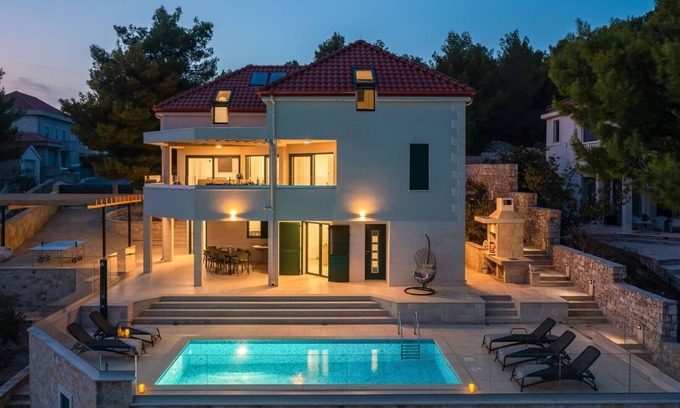 Milna (Brac) Villa | Villa de lujo Leisure Seaside Brac con piscina privada