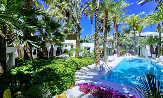 Marinella di Selinunte Villa | ¡50% DE DESCUENTO EN TARIFAS DE INVIERNO! Villa de lujo, piscina privada, jardín, solárium con vistas al mar