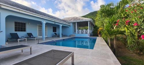 Jolly Harbour Villa | Luxury Villa-Sleeps 6-Private Pool