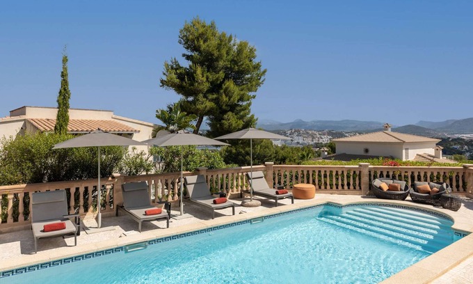 Santa Ponsa Villa | Lujosa villa con piscina privada y maravillosa vista de la bahía en Santa Ponsa