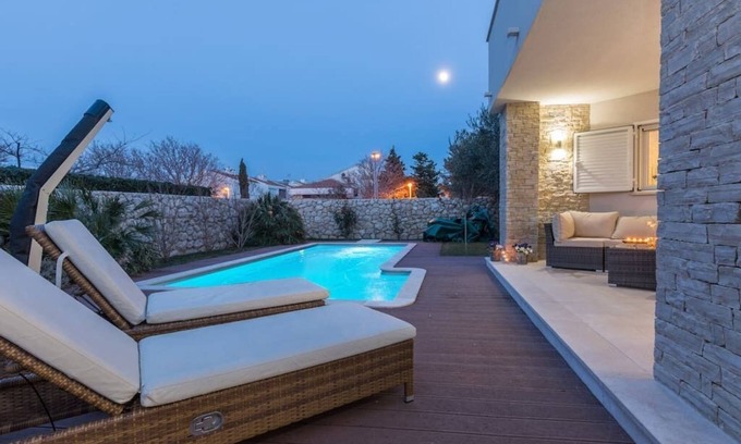 Kolanjski Gajac Villa | Luxury Villa White Rose with the Pool
