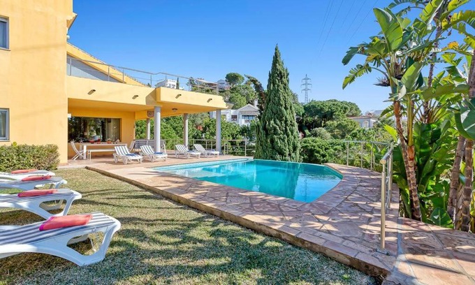 Marbella Apartamento | Luxury Villa with spectaculair views by Varenso Holidays
