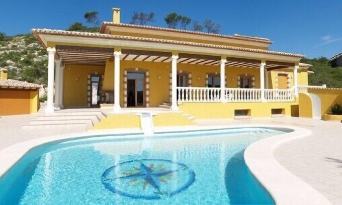 Adsubia Villa | lujosa villa con piscina y piscina infantil en la ladera de la montaña con impresionantes vistas