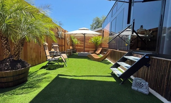 Templeton Cabaña | Luxury Vineyard Retreat – Near Mid-State Fair & Tin City Events