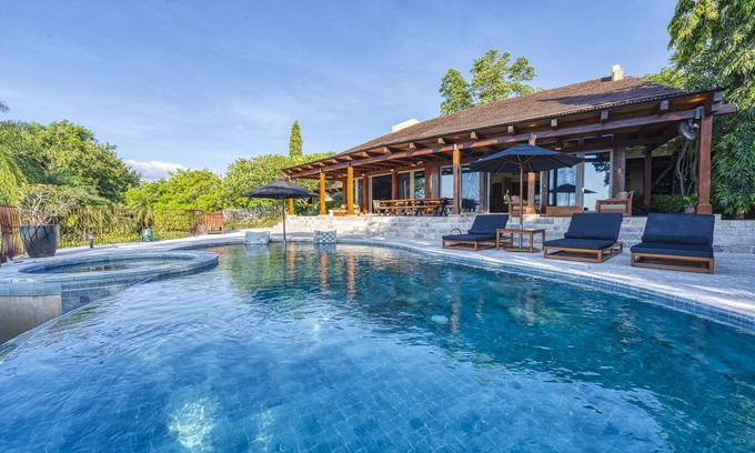 Península de Papagayo Casa | Casa de 5 habitaciones + barco privado / capitán y chef en Península Papagayo!