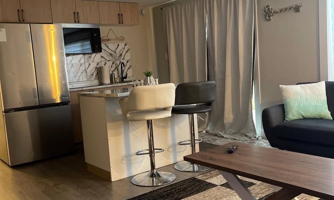 Riverview Apartamento | Luxury Walkout Suite