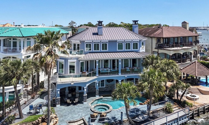 El Lago Casa | Luxury Waterfront Estate-Private Pool/Sunset Views