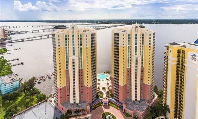 East 1st Street Condominio | Loft de lujo frente al mar condominio