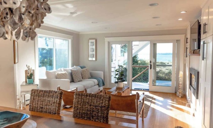 Portsmouth Casa | Luxury Waterfront Property 360 water views