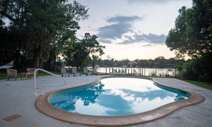Oak Haven Casa | Casa de lujo frente al mar con piscina privada