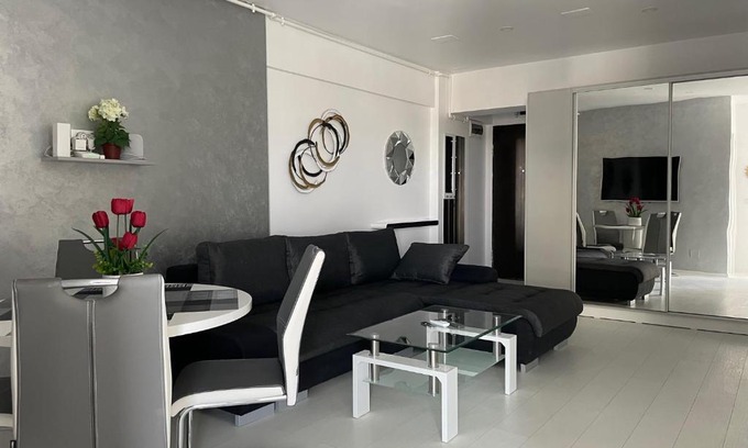 Militari Apartamento | Luxury Westpark 2-Room Apartment Lakeview W5