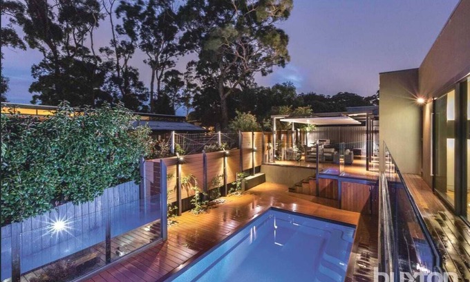 Nerrina Casa | Luxury with great views and a pool