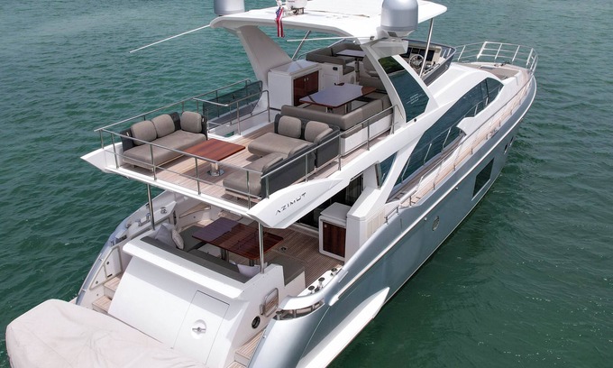 Allapattah Alquiler De Eote | Luxury Yacht Stay on the Miami River – Waterfront Living Redefined