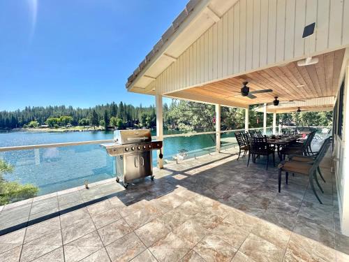 Groveland Casa | Luxury Yosemite Lake House