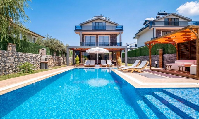 Oludeniz Villa | Luxurylifevillas 5-6
