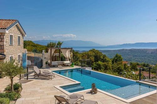 Bribir Villa | Luxus Villa by aneo travel
