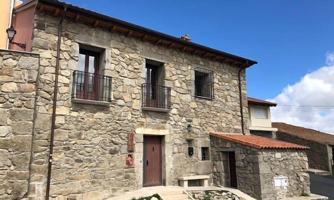 San Martin del Pimpollar Cabaña | Casa rural Luz de Gredos para 8 personas