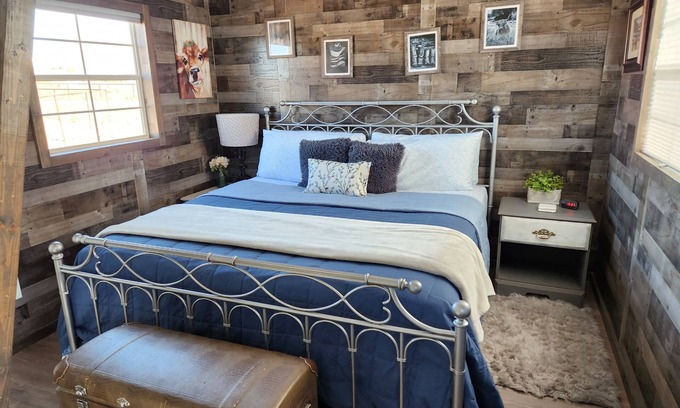 Fredonia Cabina | LVBar Ranch - Cabin #2