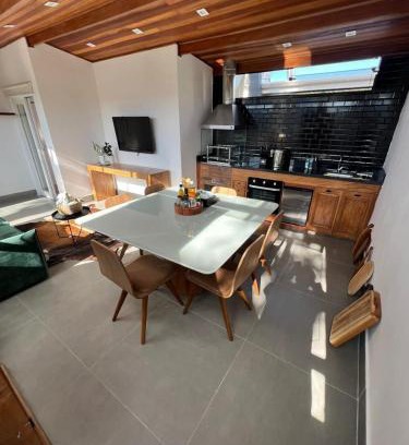 Vila Everest Apartamento | LVR 14 - Cobertura com churrasqueira e próximo ao Capivari