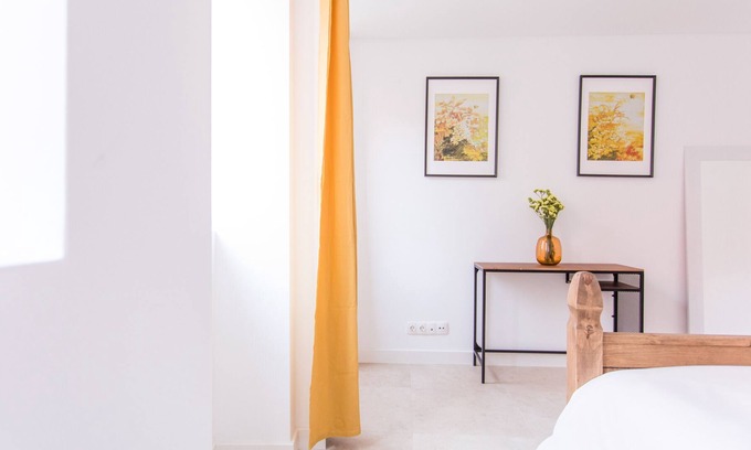 Santo Amaro Apartamento | Lx Factory Design Lemon Style con un lindo patio