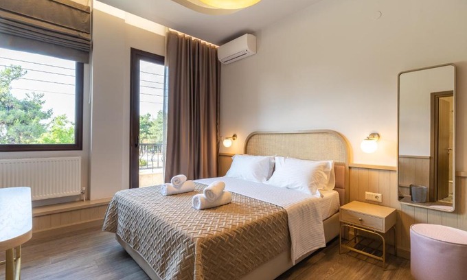Dio-Olympos Hotel | LYDIA suites and rooms