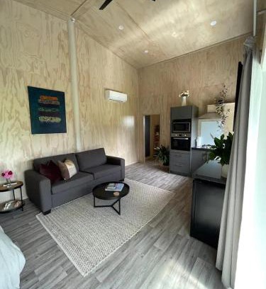 Newstead Casa | LyeInn - Newstead Country Retreat
