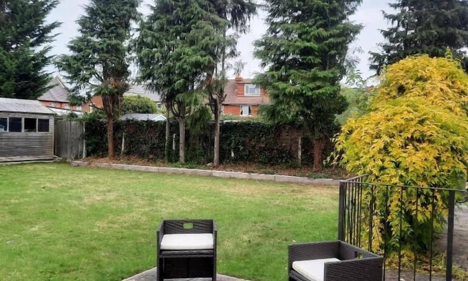 Gloucester Casa | Lynden and Cypress House