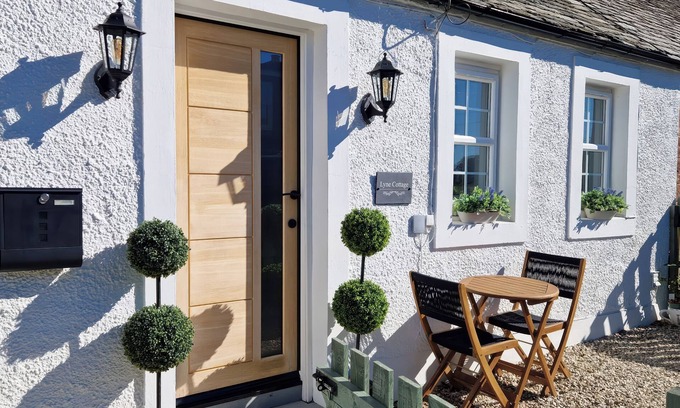 West Linton Cabaña | Lyne Cottage, The Retreat