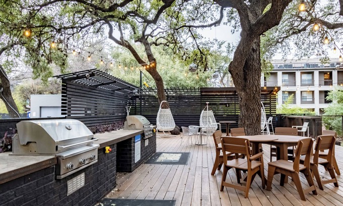 Travis Heights Apartamento | Lynn's Lodging