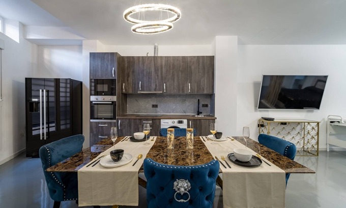 R.E.N.F.E. Apartamento | Málaga Downtown Loft