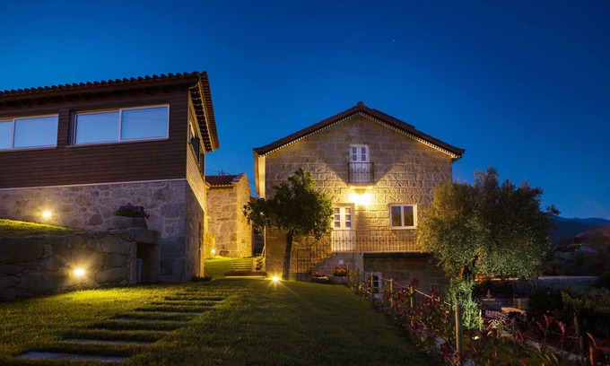 Arcos de Valdevez Casa | Mãe - Casas de Selim