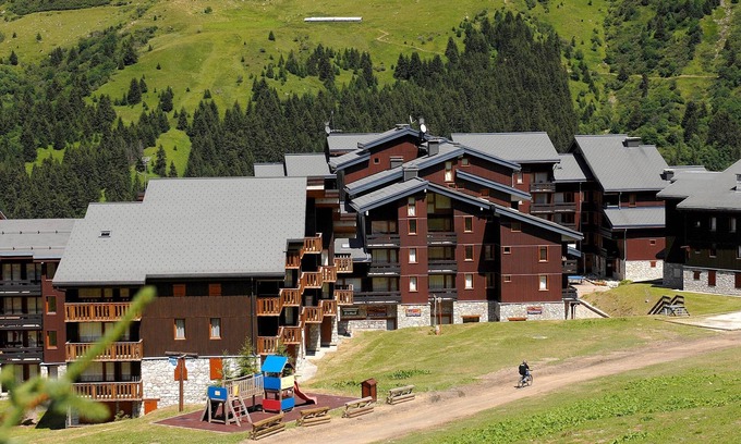 Meribel-Mottaret Apartamento | Méribel Mottaret | Sleeps 3 | Sky-High Retreat