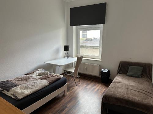 Lage Apartamento | Möbliertes 2 Zimmer Apartment mit Wifi