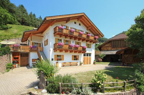 Kastelruth Apartamento | Müllerhof