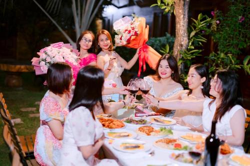 Phuoc Tan Cama Y Desayuno | Mộc Villas