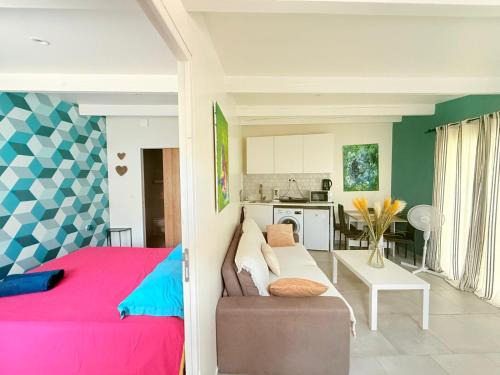 12th Arrondissement Apartamento | M 10 maison avec spa et jardin proche de la mer