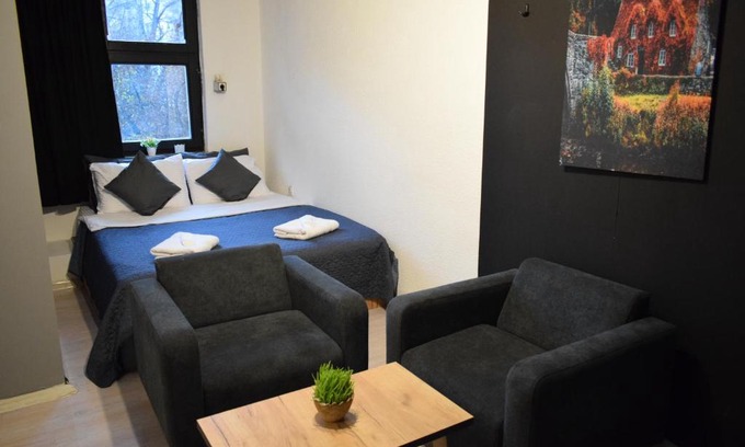 Centar Apartamento | M - Square Private Rooms