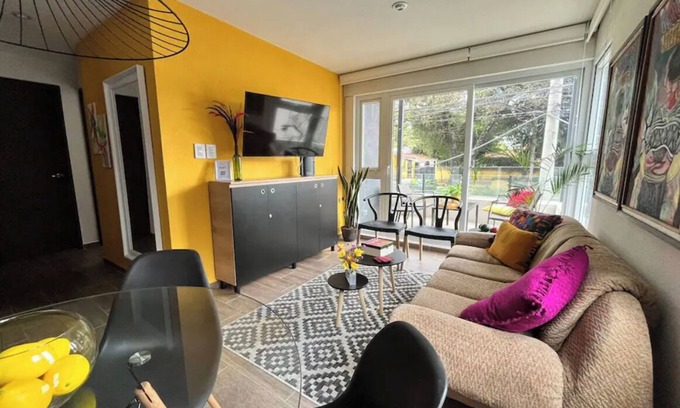Zona 7 Casa | M109 Acogedor apartamento para 4 huéspedes con gimnasio