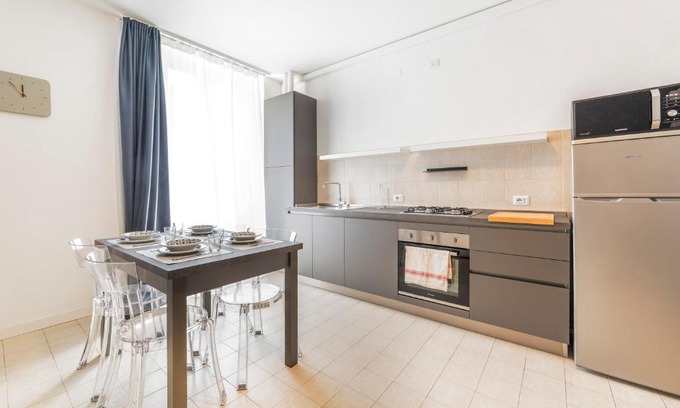 Chinatown Apartamento | M5 Monumentale Wide Apartment