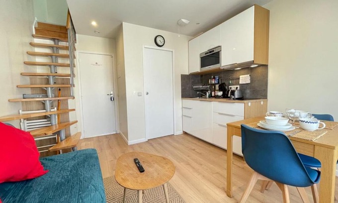 Quartier Massy-Opera I Apartamento | M8 Le vieux MassyRER600mOrly20 minNetflixNeuf