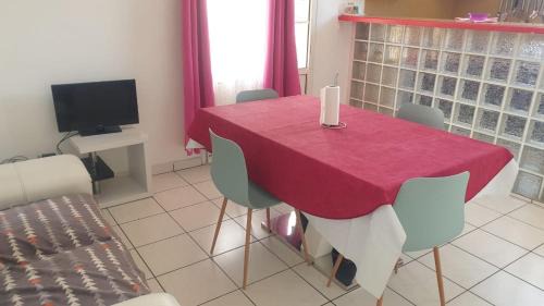 Pointe-Noire Apartamento | Maévilla