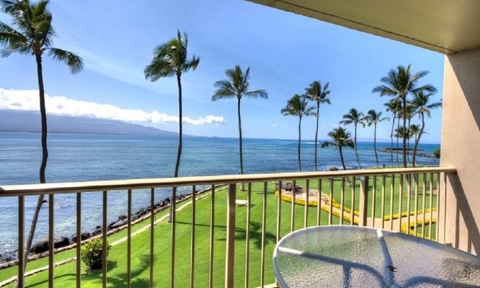 Maalaea Condominio | Maalaea Kai 316 1 Bedroom Condo by RedAwning