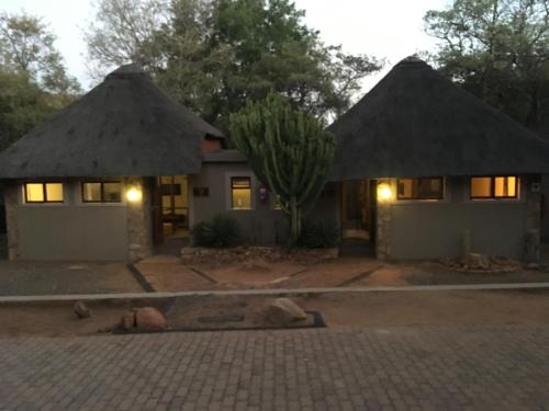 Bela-Bela Cabina | Mabalingwe Elephant Lodge