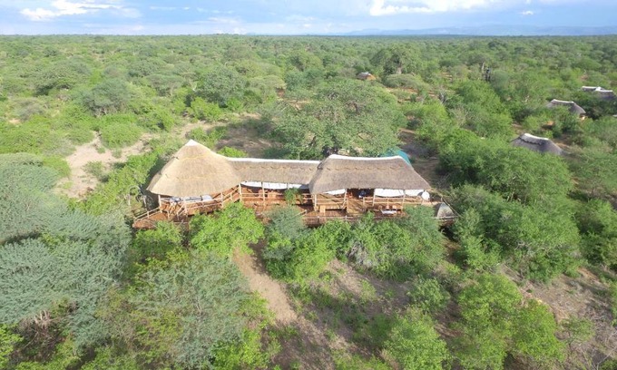 Idodi Cama Y Desayuno | Mabata Makali Luxury Tented Camp